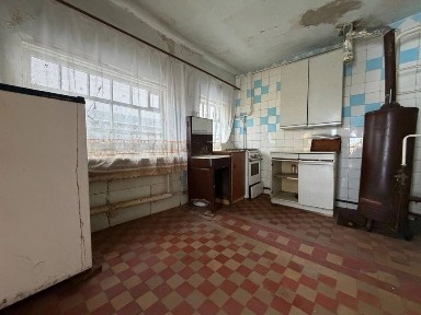 Терміново! Продам частину будинку з гаражем у Вінниці