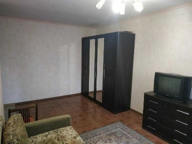 Продаж 1-кімн. кв. метро Холодна Гора