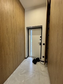 Таун з ремонтом та меблями 76м2 + паркомісце