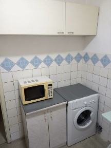 Оренда 2х кімнатної, ПРОСПЕКТ НЕЗАЛЕЖНОСТІ - МИКОЛАЙЧУКА, МЕБЛІ та ТЕХНІКА, засклений БАЛКОН!