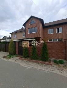 Продаж будинку дуплекс