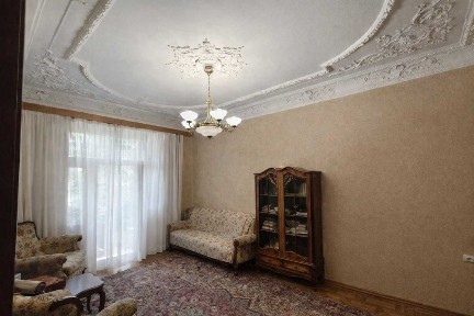 Чудесная 3-комн. сталинка 95 м² на Молдаванке