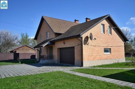 Продаж будинку 217 м²