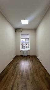 Оренда. Офіс в центре. Площа Украинских Героїв. ( Льва Толстого).