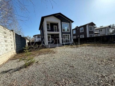 Будинок у Києві р-н Биківня | 128 м² | Ліс | 5 хв до метро Лісова