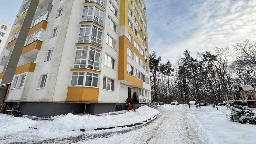 Продаж квартири на вул. Величковського, Рясне