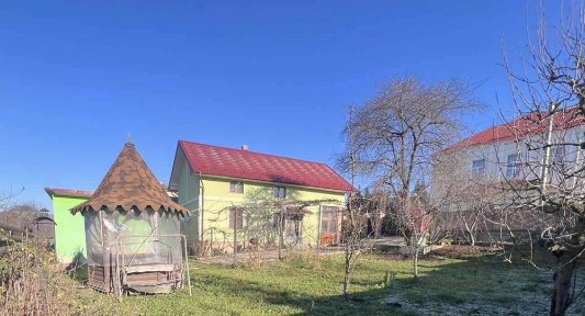 Продається будинок господарство