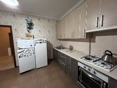 Продам 2 к кв на Свободи новобудова