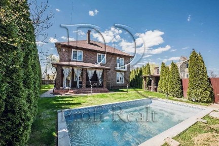 Продаж будинку 239 м², Березова вулиця