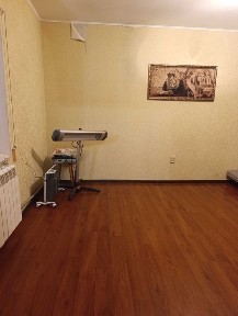 Продам 2 поверховий будинок