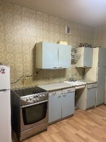 Киев, Урловская ул., 9