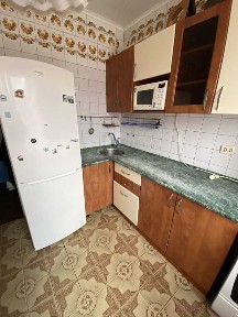 Київ, Володимира Маяковського просп., 34