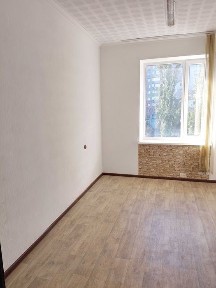 Здам в оренду примiщення вiд 25 до 100кв. м на Незалежностi 14