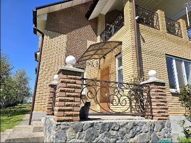 Капітальний будинок біля води! 205 м², 30 сот, підвал-укриття