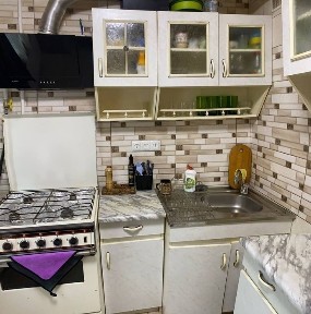 Киев, Якуба Коласа ул.