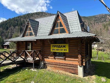 Продаж дерев'яного будинку на розбір