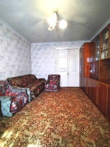 Здам бюджетний варіантнт 3кім квартири на пр. Б.Хмельницького