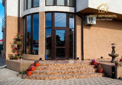 Продам базу отдыха 917 кв. м, Затока, улица Лазурная