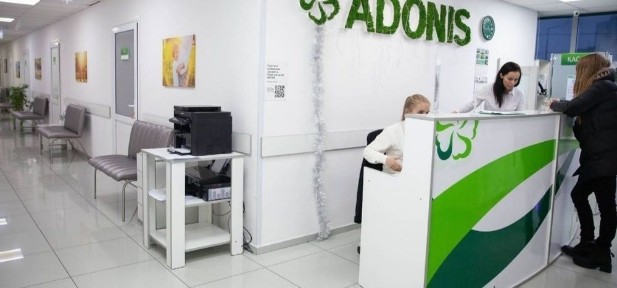 Без% Фасад! 2 входи Дніпровська Набережна 26Г. метро Осокорки