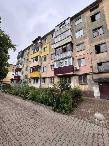 Продаж 1-кімнатної квартири вул. Охтирська біля 26 школи | єВідновлення