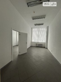 Оренда офісу 37 м², Євгена Сверстюка вул., 17