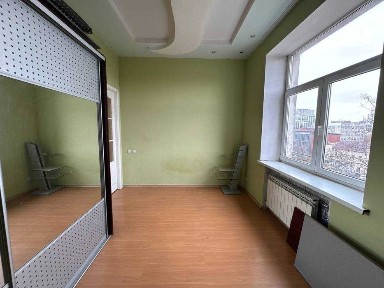 Продам 3к. квартиру на вул. Святослава Хороброго, буд. 31