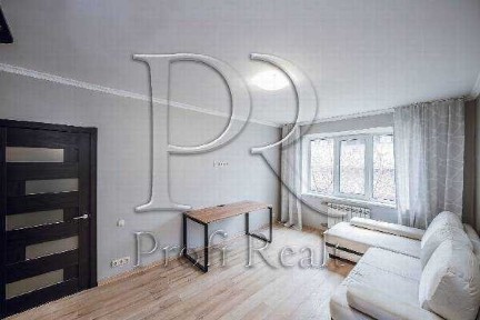 Продаж 1-кімнатної квартири 38 м², Оболонський просп., 25