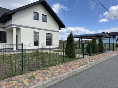 Продаж будинку на 9 сотках Пилиповичі, чистове оздоблення