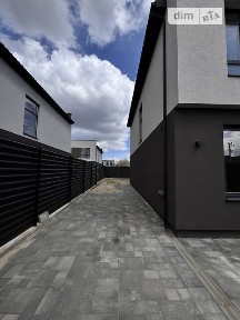 Продаж 2 поверхового дуплекса з ділянкою на 2.09 сотки, 120 кв. м, 4 кімнати, на вул. Козацька 3 • ID 34212516