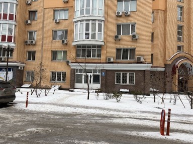 Київ, Оболонський, проспект Володимира Івасюка 6