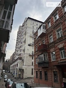 Ірининська вулиця, 5/24, мікрорайон Старий Київ, район Шевченківський, Київ, метро Майдан Незалежності, вул. Ірининська 5/24 • ID 34211523
