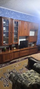 Продам 1-ну квартиру в центрі міста Узина!