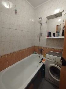 Продам 2х кімнатну квартиру