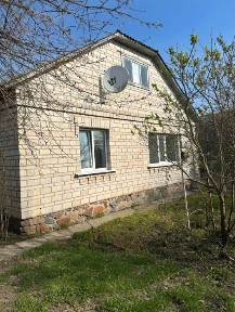 Продаж будинка в центрі Володарки