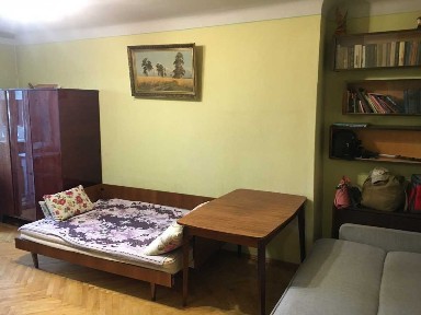 Київ, Автозаводська вул., 87А
