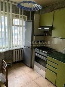Продаж 2-к квартири в Печерському районі