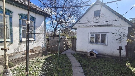 14соток. Будинок з великою ділянкою - с. Велика Олександрівка.