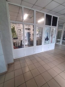 Сдаю в оренду 13 кв. м на Кресі