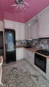 Продаж шикарної квартири 82 м. кв. з двориком Ворзель, Гранд Віллас