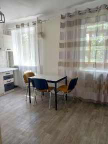 Здам 2 к\к евроремонт, 2\5 цегла, Центральний проспект та Центральний Ринок поруч
