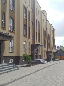Продаж 3 кім. новобудови, будинок зданий, в районі вул. Головна