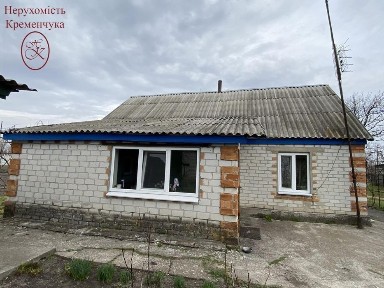 Продаж / Будинок / передмістя/СЕРТИФІКАТ