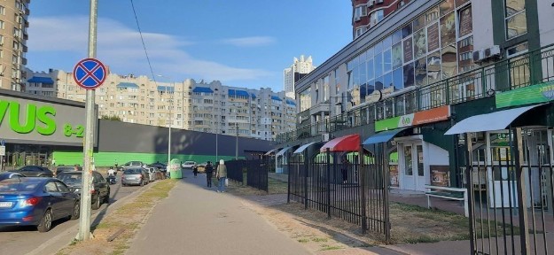 Киев, Княжий Затон ул., 7