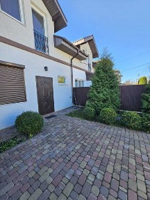 Київська область, Петропавлівська Борщагівка