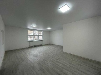 Продаю 2к квартиру вул. Бандери
