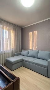 Продаж 3к мікрорайон озерна