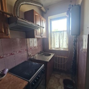 Продається двохкімнатна квартира в м. Берегове.