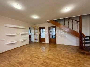 Продаж 4-кімнатної квартири, Центр, вул. Гоголівська 27 Золоті Ворота