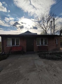 Продаж будинку в м. Кагарлик з великою ділянкою (51 сотка) та мальовничими краєвидами (поряд ліс та ставок)
