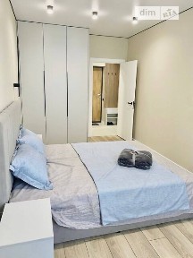 Довготривала оренда 2к квартири на вул. Космічна 5 • ID 34225785